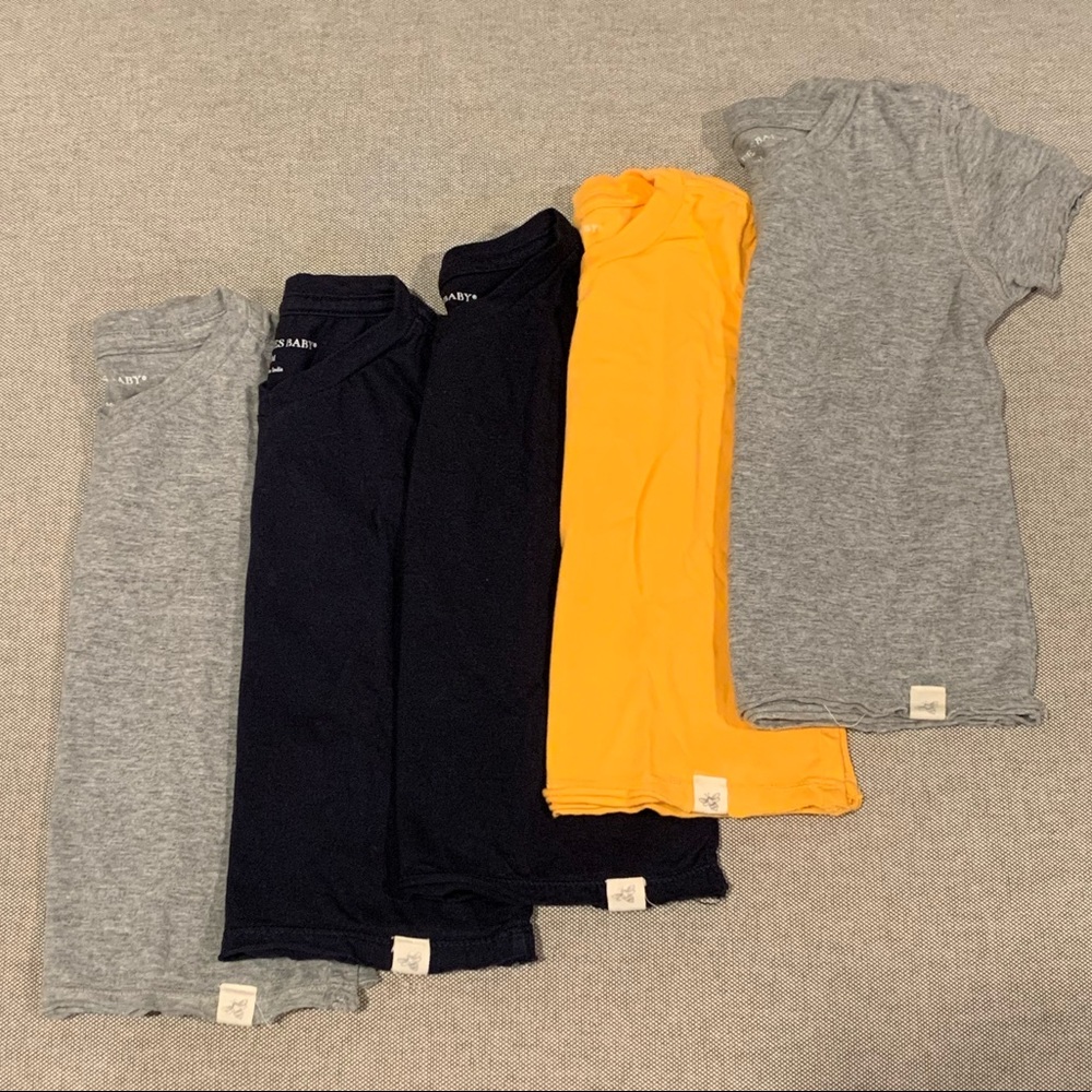 5 Burts Bees V-neck T-shirts’!!!